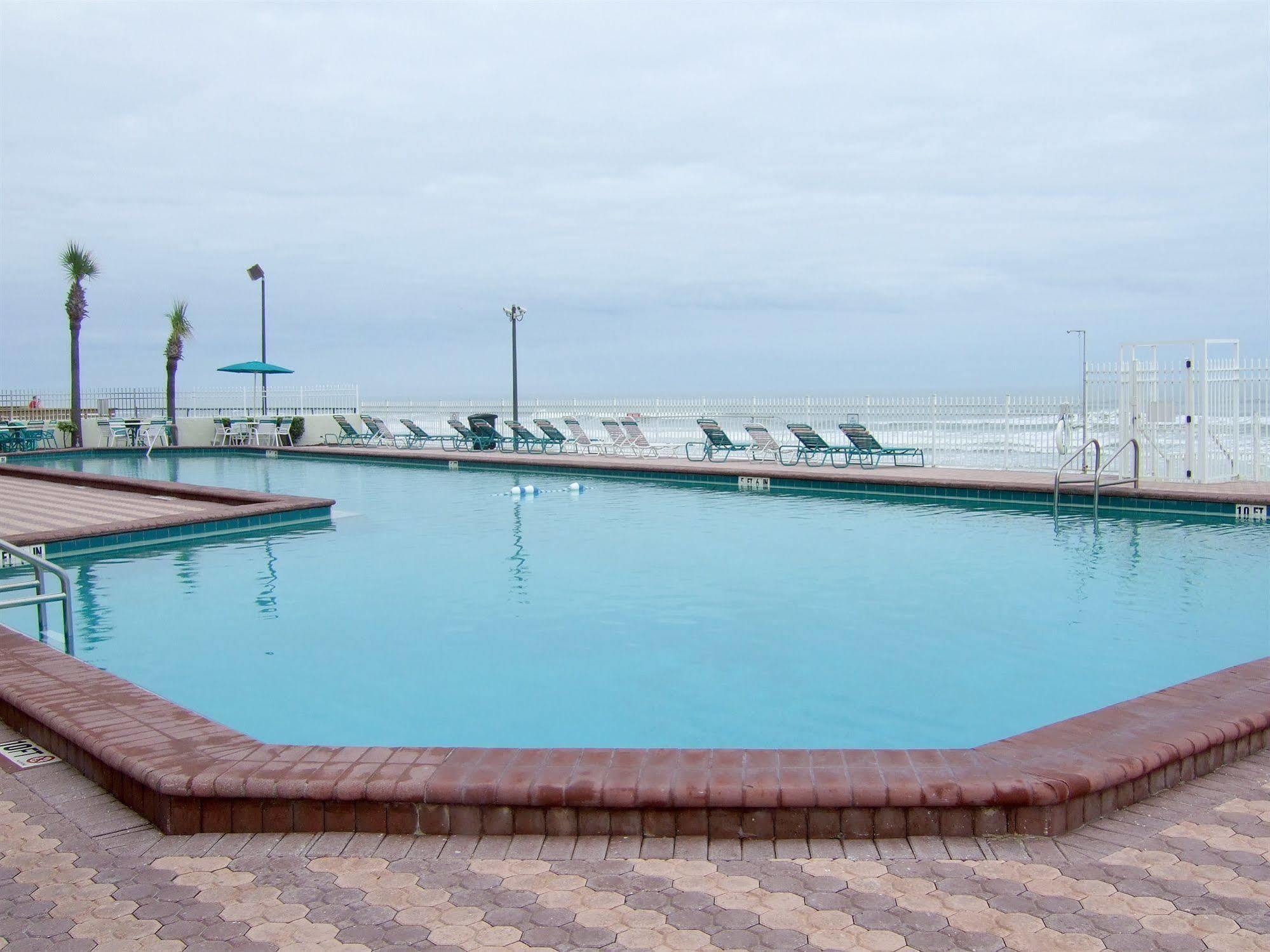 Harbour Beach Resort Studios! Daytona Beach Exteriör bild